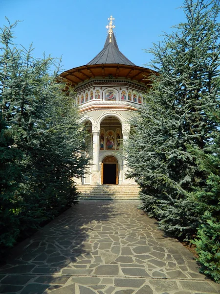 Monasterio Ortodoxo Camarzani Rumania — Foto de Stock