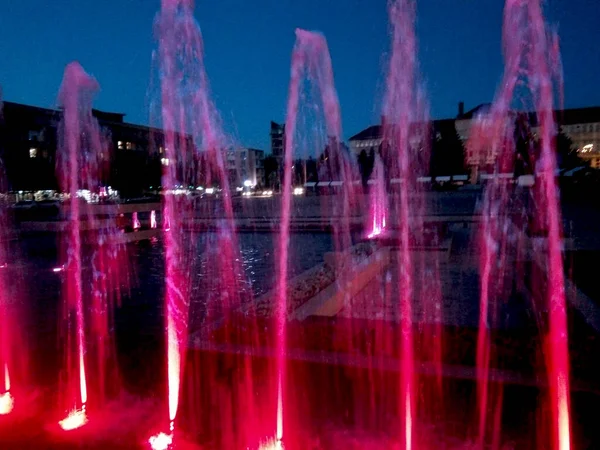 Fontana Artigianale Colori Baia Mare City — Foto Stock