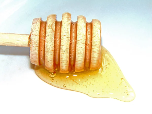 Honung Som Kommer Från Träslev — Stockfoto