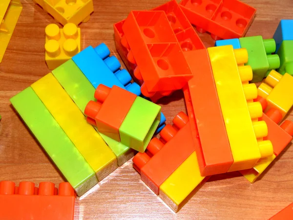 Cubos Juguete Colores Para Construir —  Fotos de Stock