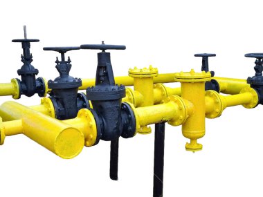 gaz boruları beyaz arkaplanda izole edildi - enerji kavramı