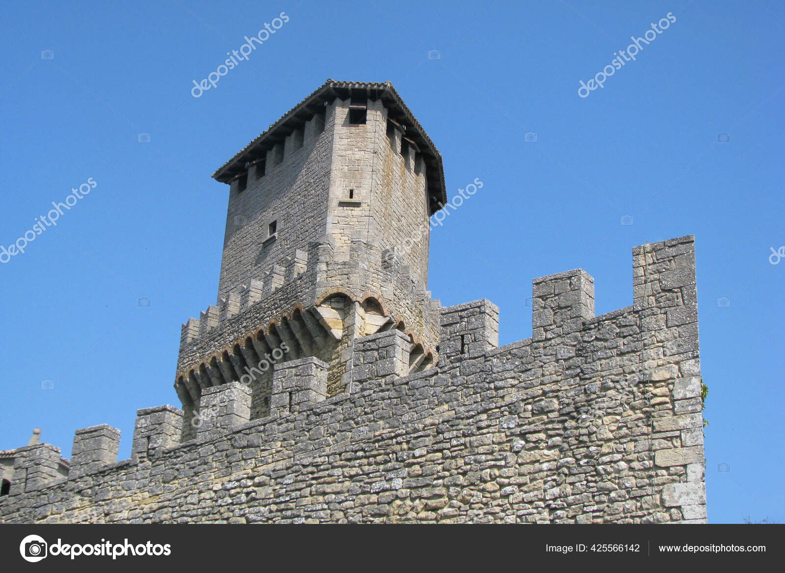 Faille Forteresse Saint Marin Republique Saint Marin Italie Mur Forteresse Image Libre De Droit Par Zhuravlevab C 425566142