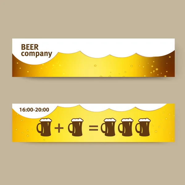 Banner de verano con cerveza y tazas — Vector de stock