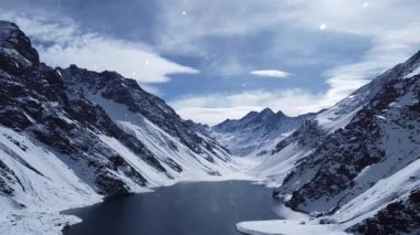 Dağların güzel manzarası