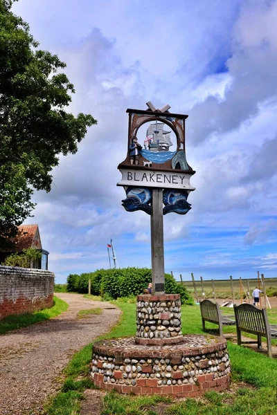 Πινακίδα Του Χωριού Κοντά Στο Λιμάνι Blakeney Βόρεια Ακτή Norfolk — Φωτογραφία Αρχείου