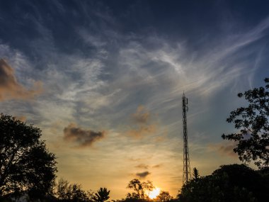 Şafak telekomünikasyon mast