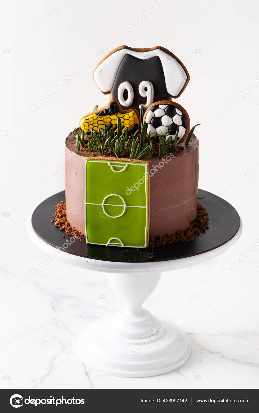 Bolo De Chocolate Durante a Temporada De Futebol Foto de Stock