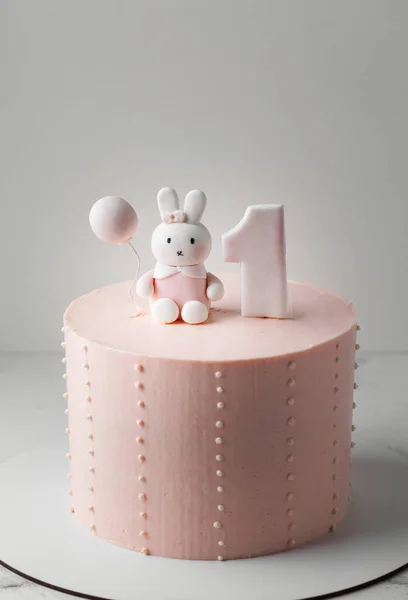 Birthday Cake Pink Cream Cheese Frosting Decorated Rabbit Holding Balloon — Stock Photo, Image