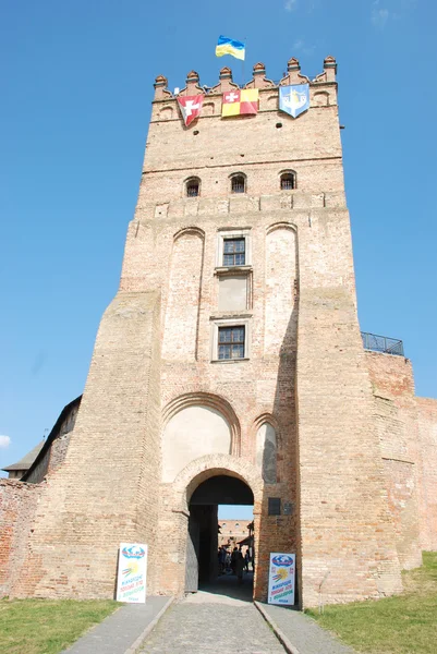 Lutsk kalesinin giriş kulesi