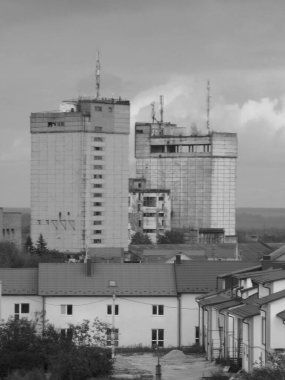 Pencereden şehre olan manzara.          