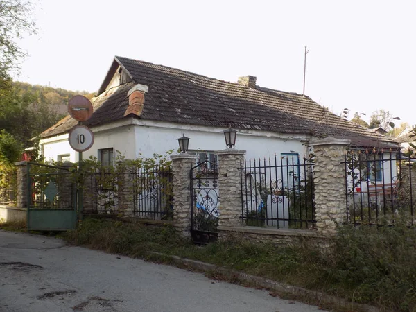 Holzhaus Ukrainischen Dorf — Stockfoto