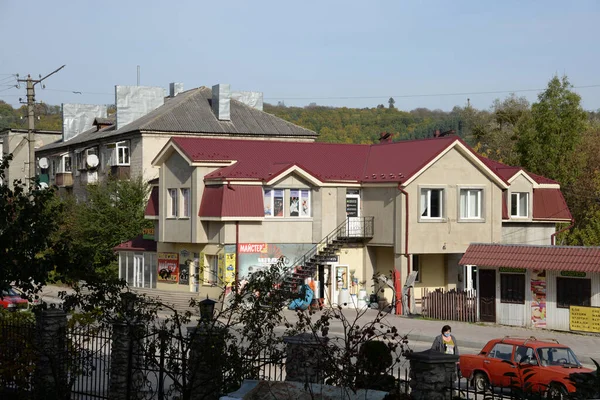 Pencereden Şehre Olan Manzara — Stok fotoğraf