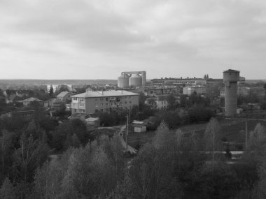 Pencereden şehre olan manzara.          