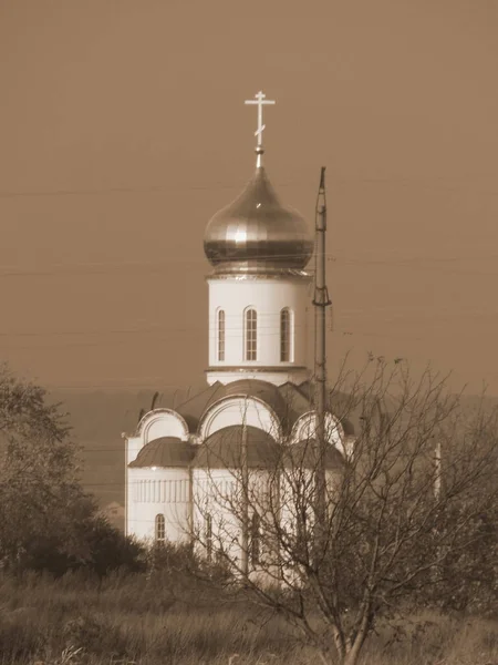 Церковь Окраине — стоковое фото