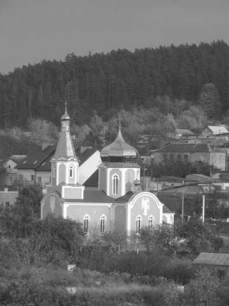 Εκκλησία Στα Περίχωρα — Φωτογραφία Αρχείου