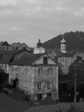 Eski kasabanın tarihi merkezi.                              