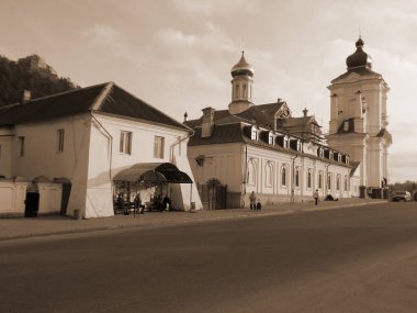   Aziz Niklas Katedrali (Fransisken Manastırı)                               