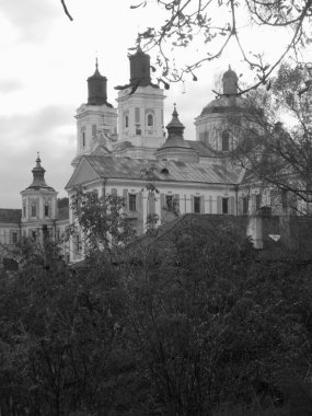 Şekil Değiştirme Katedrali.          