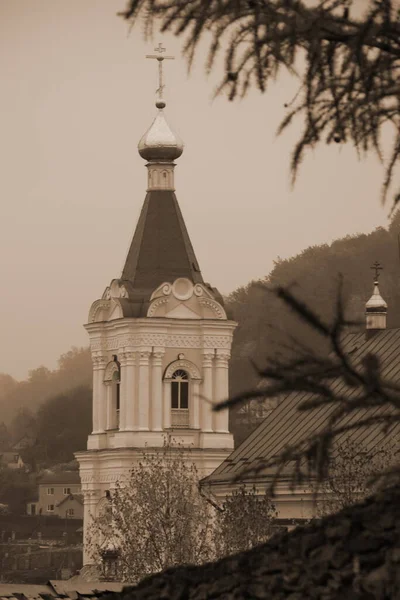 Monasheskyy Budynek Klasztor Objawienia Pańskiego — Zdjęcie stockowe