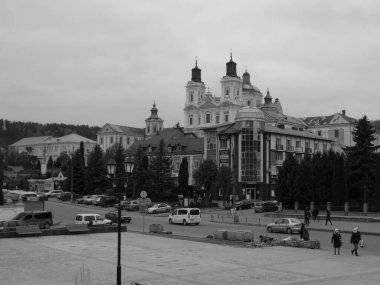 Eski kasabanın tarihi merkezi.                           