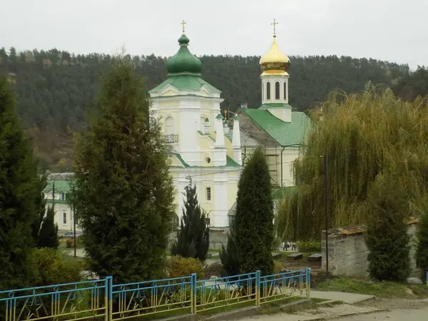 Katedra Mikołaja Klasztor Franciszkanów — Zdjęcie stockowe