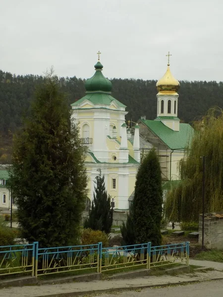 Szent Miklós Katedrális Ferences Kolostor — Stock Fotó