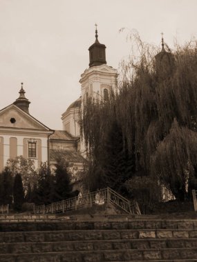  Eski kasabanın tarihi merkezi.                                    