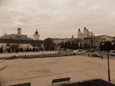  Eski kasabanın tarihi merkezi.                                    