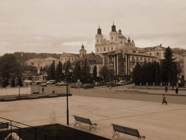  Eski kasabanın tarihi merkezi.                                    