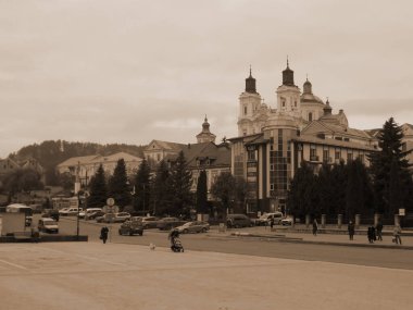  Eski kasabanın tarihi merkezi.                                    