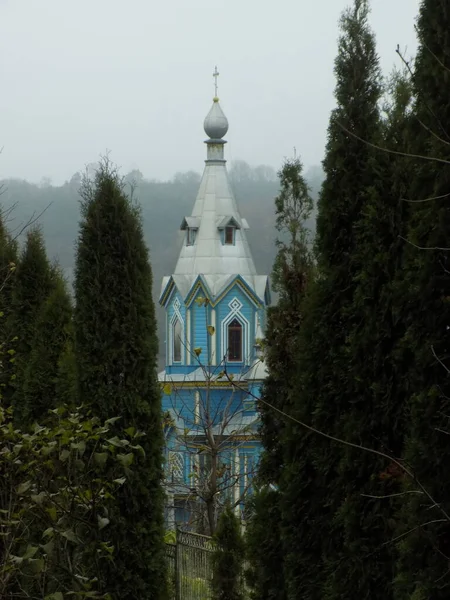 Крестовоздвиженская Церковь — стоковое фото