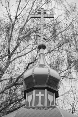 Ortodoks Kiliselerinin Altın Kubbesi 