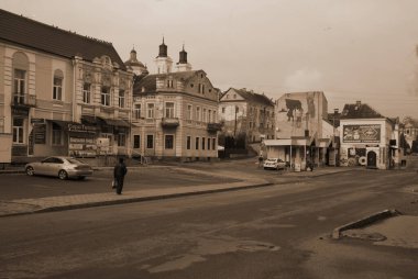   Eski kasabanın tarihi merkezi.                                             