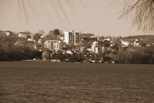 Città Sulle Rive Grande Lago — Foto Stock