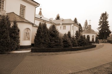 Manastır Epifani Manastırı                                           