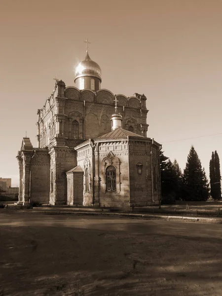 Kremenetlerdeki Svyatopokrovska Alay Kilisesi — Stok fotoğraf