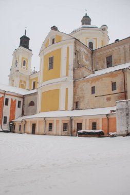 Şekil Değiştirme Katedrali       