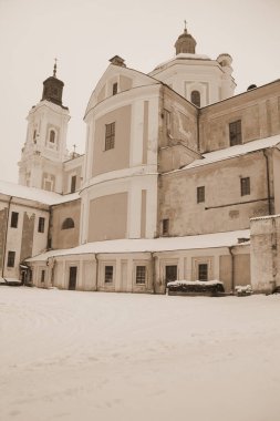 Şekil Değiştirme Katedrali       