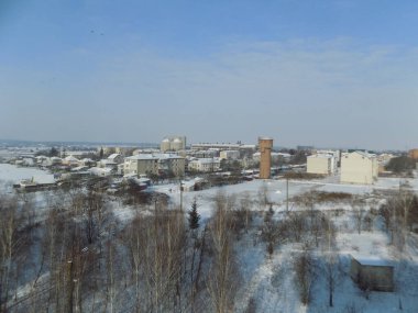 Pencereden şehre olan manzara.                