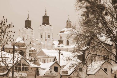  Eski kasabanın tarihi merkezi.                                                                