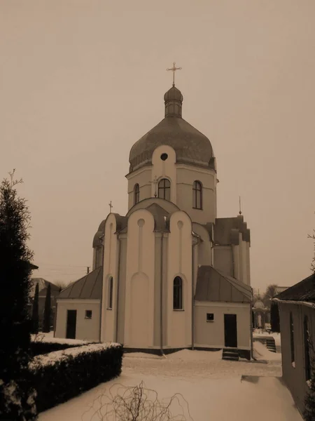 Kirche Der Heiligen Jungfrau — Stockfoto