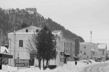  Eski kasabanın tarihi merkezi.                                                                