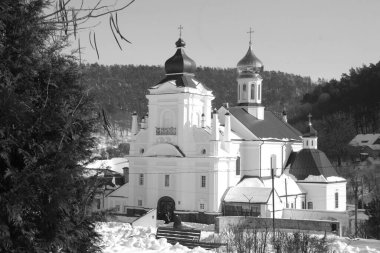  Aziz Niklas Katedrali (Fransisken Manastırı)      