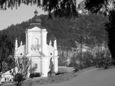   Aziz Niklas Katedrali (Fransisken Manastırı)      