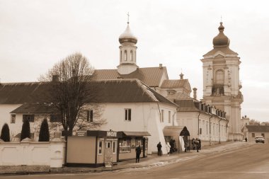   Aziz Niklas Katedrali (Fransisken Manastırı)      