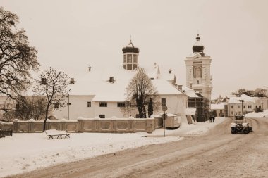   Aziz Niklas Katedrali (Fransisken Manastırı)                                                