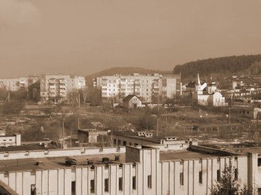  Pencereden şehre olan manzara.                  