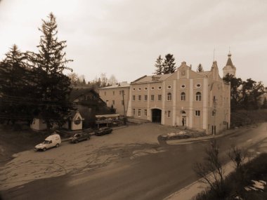   Eski kasabanın tarihi merkezi.                                  