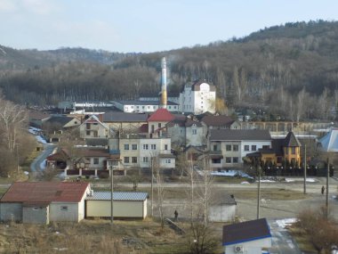 Pencereden şehre olan manzara.                                    