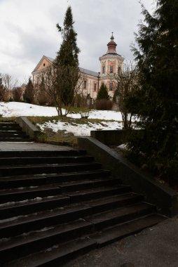  Eski kasabanın tarihi merkezi.                                                                